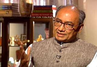 digvijay condemns ink attack on nautankiwala... digvijay condemns ink attack on nautankiwala...