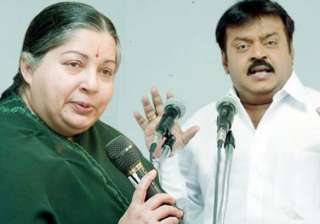 ec issues notices to jaya vijayakant - India TV ec issues notices to jaya vijayakant - India TV