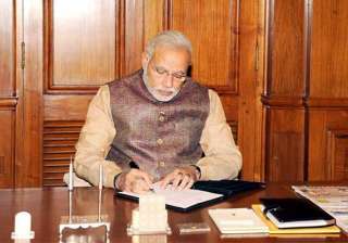 i had no luxury of honeymoon period says narendra... i had no luxury of honeymoon period says narendra...