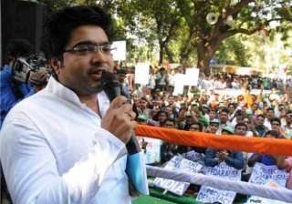 mamata banerjee s nephew slapped by a youth -... mamata banerjee s nephew slapped by a youth -...