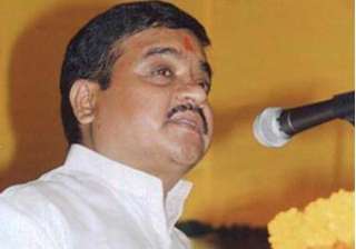 senior ncp leader r r patil in critical condition... senior ncp leader r r patil in critical condition...