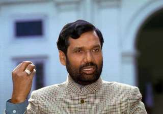 paswan supports amit shah jungle raj 2 barb -... paswan supports amit shah jungle raj 2 barb -...