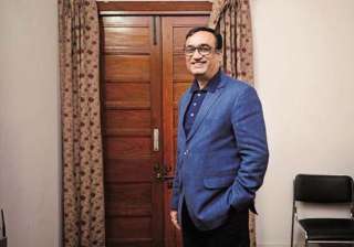 delhi polls maken ahead bedi and kejriwal trail... delhi polls maken ahead bedi and kejriwal trail...