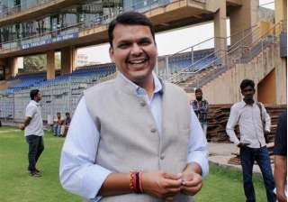maharashtra cm devendra fadnavis ask youngsters... maharashtra cm devendra fadnavis ask youngsters...