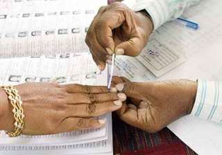low voter turnout in kanpur legislative council... low voter turnout in kanpur legislative council...
