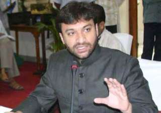 owaisi spews venom against uddhav thackeray dares... owaisi spews venom against uddhav thackeray dares...