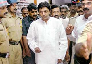 raj thackeray warns multiplexes not showing... raj thackeray warns multiplexes not showing...