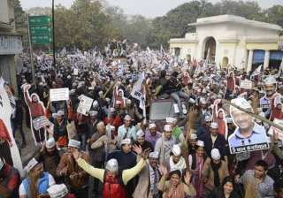delhi polls aam aadmi and garib aadmi parties... delhi polls aam aadmi and garib aadmi parties...