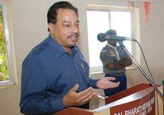 goa minister cautions parrikar over relations... goa minister cautions parrikar over relations...