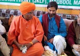 separatist yasin malik arrested from hunger... separatist yasin malik arrested from hunger...