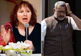 giriraj singh s comments on sonia no better than... giriraj singh s comments on sonia no better than...