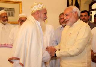 dawoodi bohra leader syedna mufaddal hails modi -... dawoodi bohra leader syedna mufaddal hails modi -...