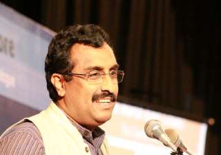giriraj s white skin remark matter ends with... giriraj s white skin remark matter ends with...