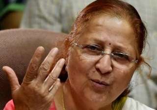 lok sabha speaker sumitra mahajan offers prayers... lok sabha speaker sumitra mahajan offers prayers...
