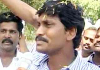 cong mla says jagan be made party head in andhra... cong mla says jagan be made party head in andhra...