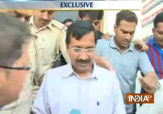 kejriwal blasts modi after police detain him -... kejriwal blasts modi after police detain him -...