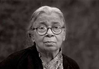 mahasweta devi sought ticket for daughter claims... mahasweta devi sought ticket for daughter claims...