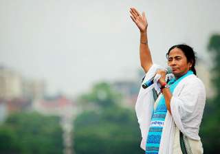 mamata banerjee offers tantrik prayers at... mamata banerjee offers tantrik prayers at...