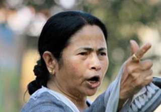mamata gives 72 hr deadline to gjm to call off... mamata gives 72 hr deadline to gjm to call off...
