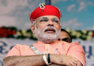 modi asks bjp panelists to do homework before... modi asks bjp panelists to do homework before...