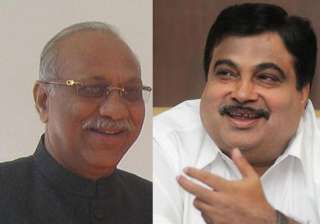 nagpur poll entrant gadkari poses stiff challenge... nagpur poll entrant gadkari poses stiff challenge...