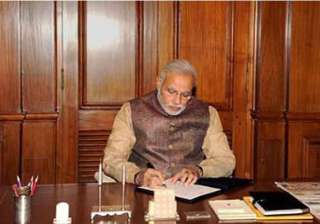 narendra modi reviews progress of monsoon - India... narendra modi reviews progress of monsoon - India...