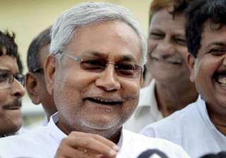 nitish protests jd u blocks road rail traffic -... nitish protests jd u blocks road rail traffic -...