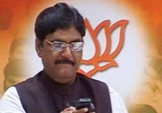 poll code no barrier to give aid to affected... poll code no barrier to give aid to affected...