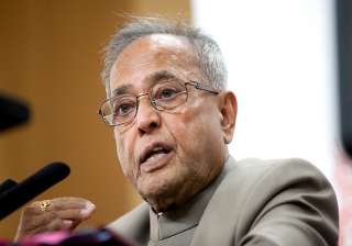 pranab accuses bjp of changing stand on lokpal... pranab accuses bjp of changing stand on lokpal...