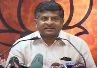 rahul s opposition to ordinance a farce pm should... rahul s opposition to ordinance a farce pm should...