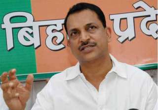 rajdhani derailment rajiv pratap rudy briefs pm... rajdhani derailment rajiv pratap rudy briefs pm...