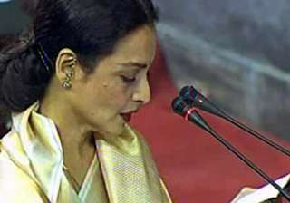 rekha attends rajya sabha proceedings - India TV rekha attends rajya sabha proceedings - India TV