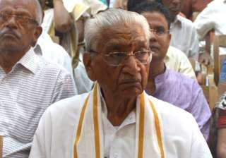 singhal seconds modi s agent of pak jibe against... singhal seconds modi s agent of pak jibe against...