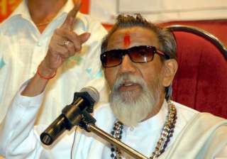 thackeray asks dalits not to fall in congress... thackeray asks dalits not to fall in congress...