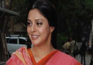 up congress mla misbehaves with actor nagma... up congress mla misbehaves with actor nagma...