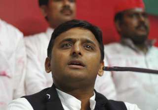 youth held for hurling slipper at up cm akhilesh... youth held for hurling slipper at up cm akhilesh...
