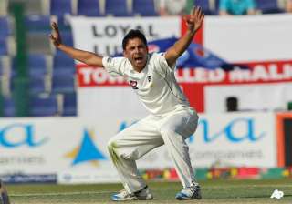 abdur rehman triggers pakistan s stunning... abdur rehman triggers pakistan s stunning...