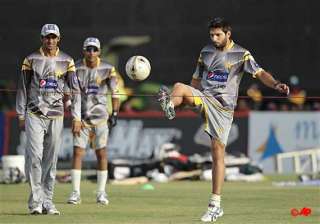 afridi avoiding media on tour of sri lanka -... afridi avoiding media on tour of sri lanka -...