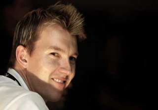 brett lee all set to launch designer scarf line... brett lee all set to launch designer scarf line...