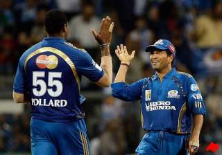 clinical mumbai beat delhi by 32 runs to remain... clinical mumbai beat delhi by 32 runs to remain...