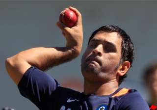 dhoni hints at test retirement by 2013 - India TV dhoni hints at test retirement by 2013 - India TV