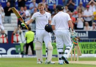 england leads sri lanka by 63 runs in 2nd test -... england leads sri lanka by 63 runs in 2nd test -...