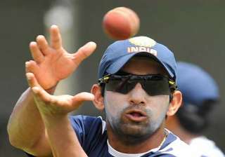 gambhir turns up for his office team ongc - India... gambhir turns up for his office team ongc - India...