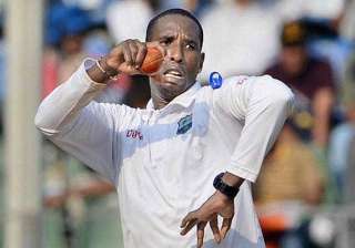 icc clears offie shillingford s action doosra ban... icc clears offie shillingford s action doosra ban...