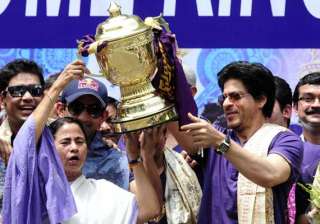 ipl 7 kkr given royal felicitation at eden -... ipl 7 kkr given royal felicitation at eden -...