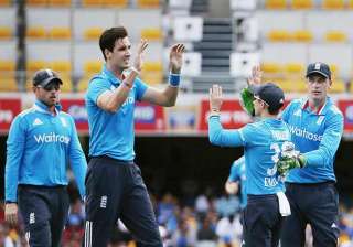 tri series 2015 england wins toss bowls first vs... tri series 2015 england wins toss bowls first vs...