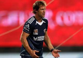 jonty rhodes becomes father names his daughter... jonty rhodes becomes father names his daughter...