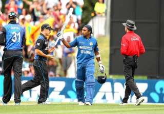nz vs sl sri lanka held to 218 9 in 1st odi vs... nz vs sl sri lanka held to 218 9 in 1st odi vs...