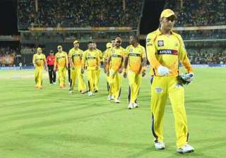 ipl 8 dhoni praises bowlers and fielders for... ipl 8 dhoni praises bowlers and fielders for...