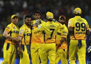ipl 8 ashish nehra bowls csk to victory against... ipl 8 ashish nehra bowls csk to victory against...